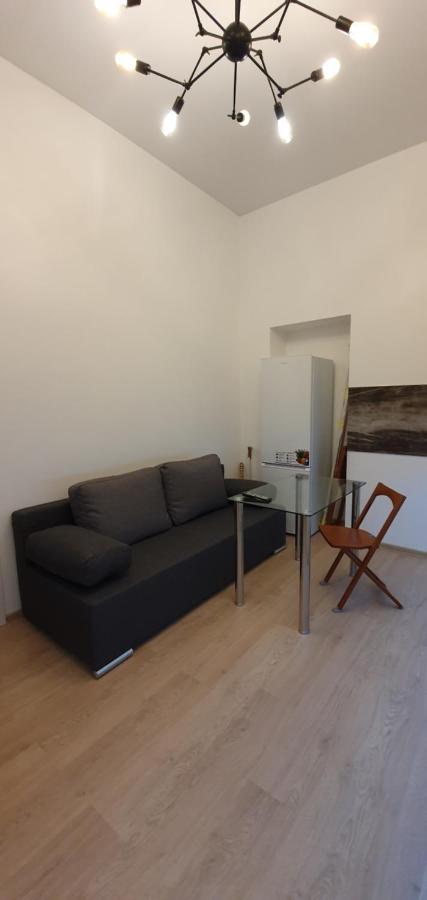 Apartment на греческой *